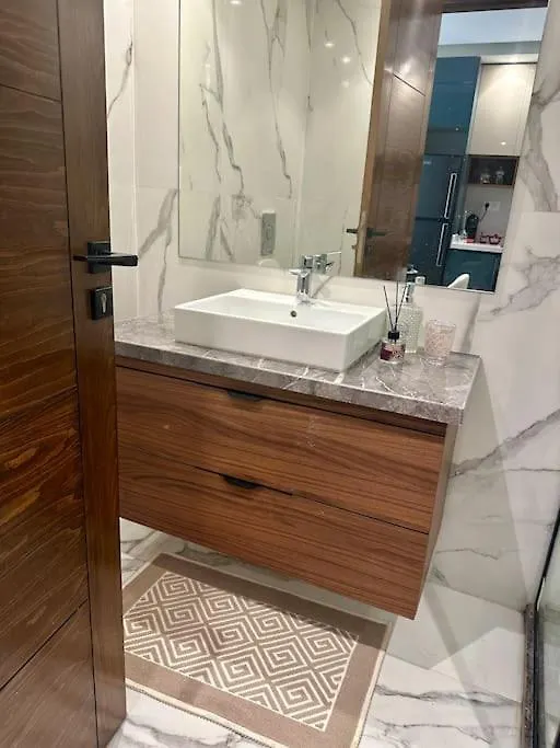 Studio Iris Cfc Casablanca Apartment